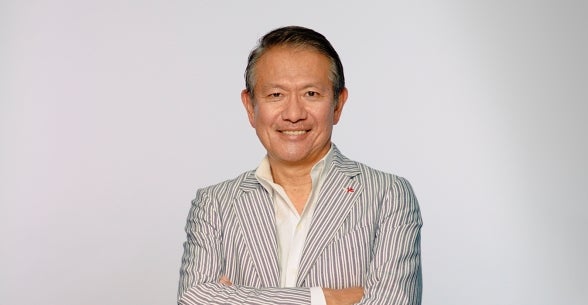 Thunderbird alumnus Hiroshi Hamada